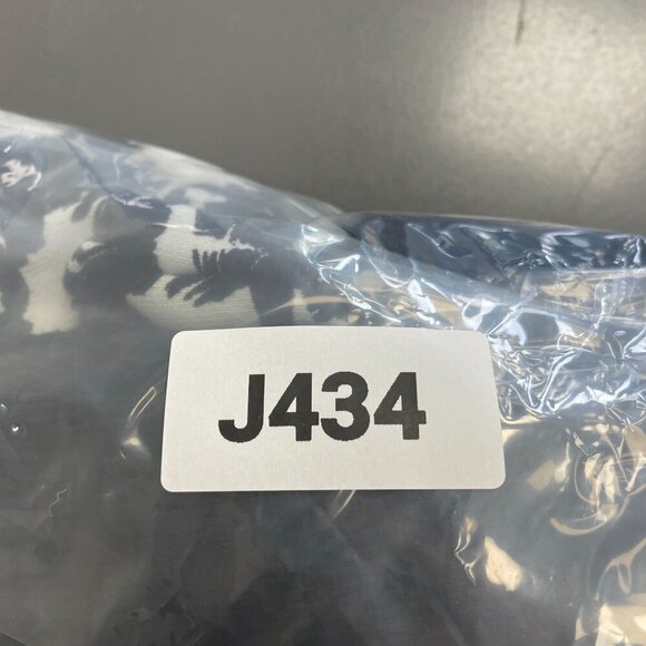 Lululemon Women's Size 6 Black & White Floral Zip-Up Sweatshirt - Picture 10 of 10